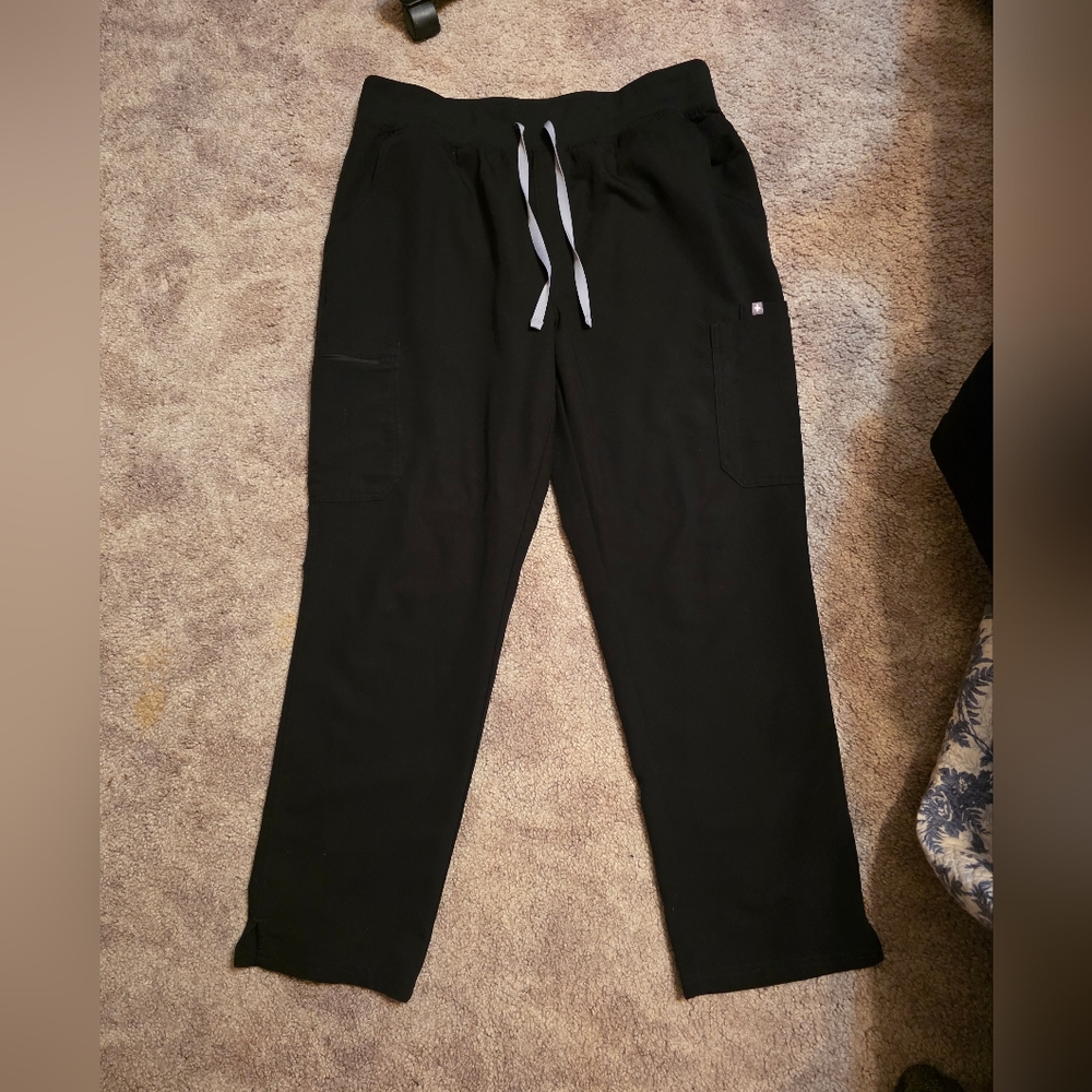 Figs Black Yola Scrub Pants